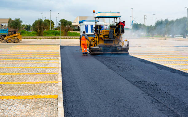 Driveway Snow Removal Preparation in Bexley, OH